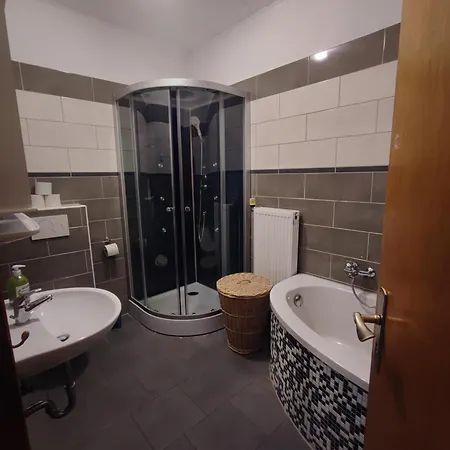 Familienfreundliche Wohnungen Schortens Room photo