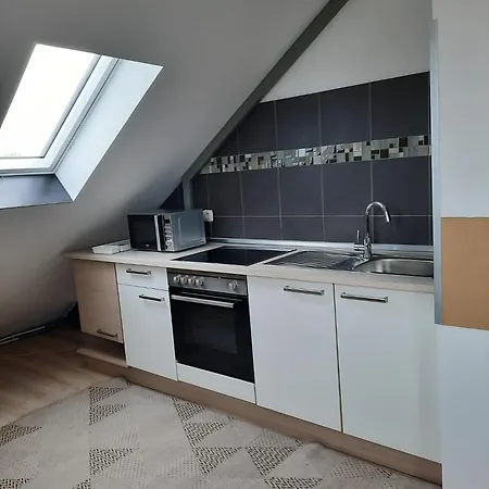 Familienfreundliche Wohnungen Schortens Exterior photo